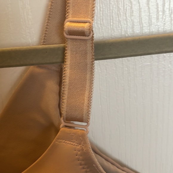 Lightly line T-shirt bra torrid - Picture 3 of 7